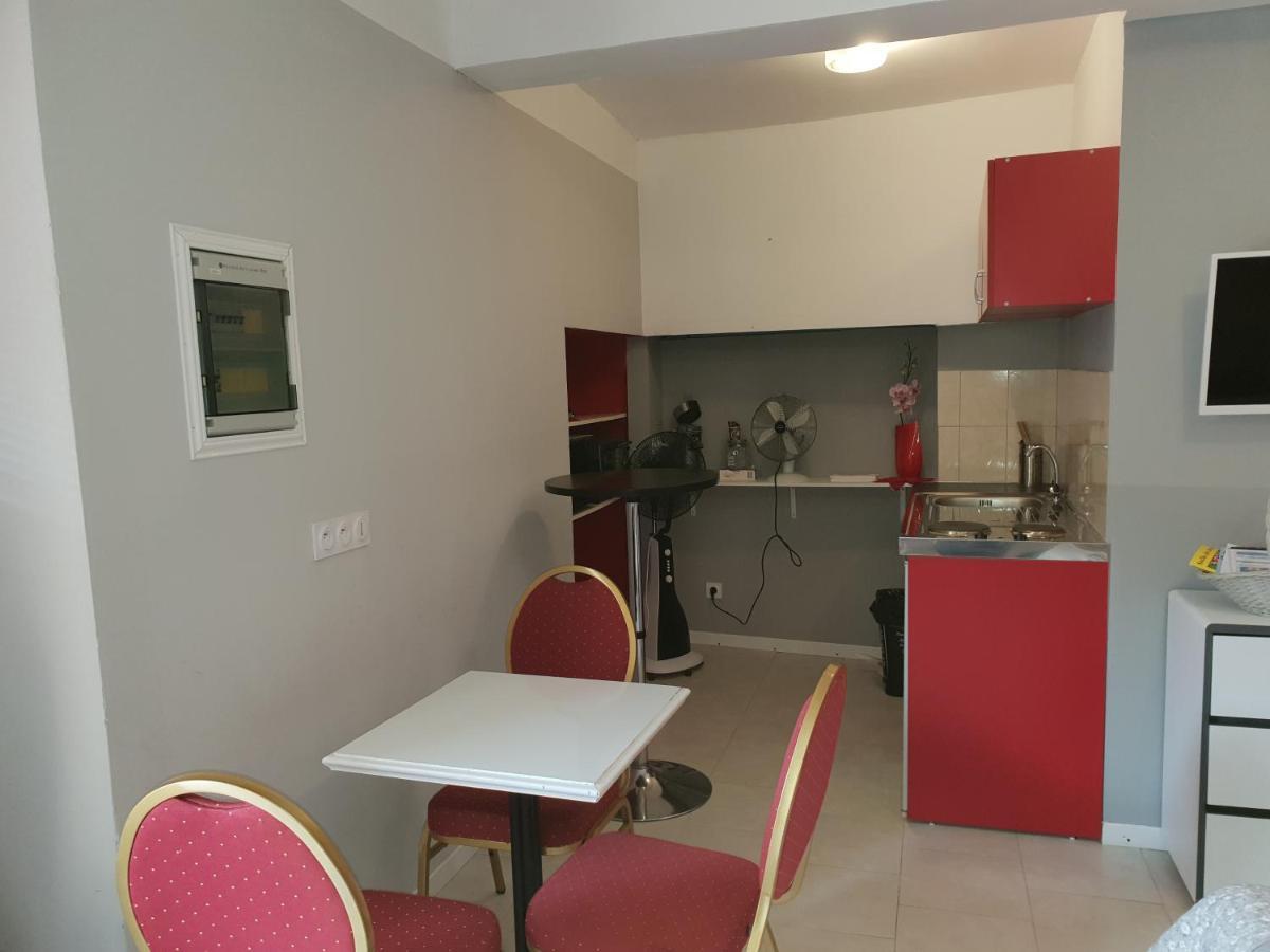 Jolie Appartement, L'Enclave Des Secrets LʼIsle-sur-la-Sorgue Zewnętrze zdjęcie